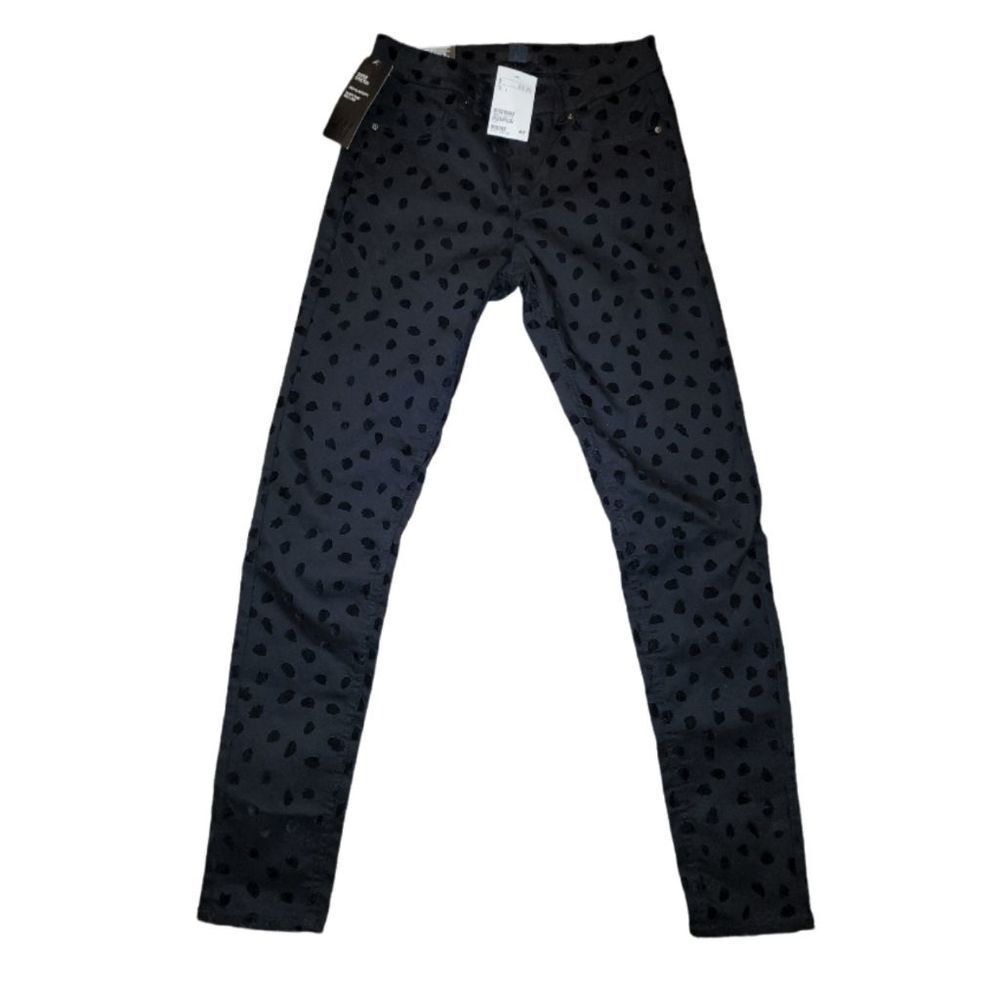 NWT H&M Skinny Jeans Size 4